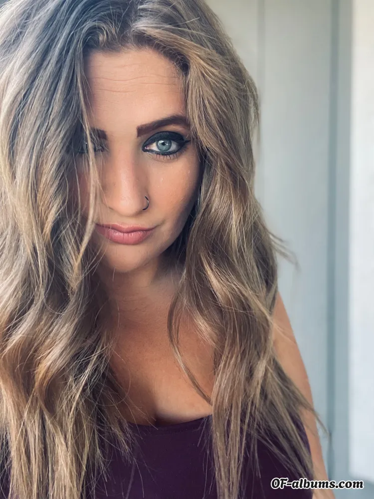 Image #1 of jordyn_ray