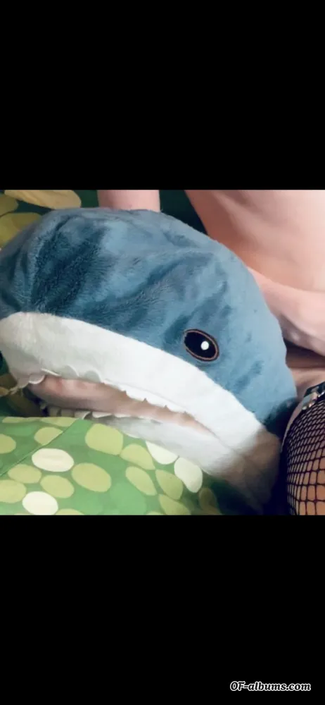 Image #2 of juli_in_space