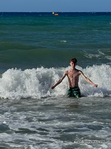 Image #3 of justdrewdavis