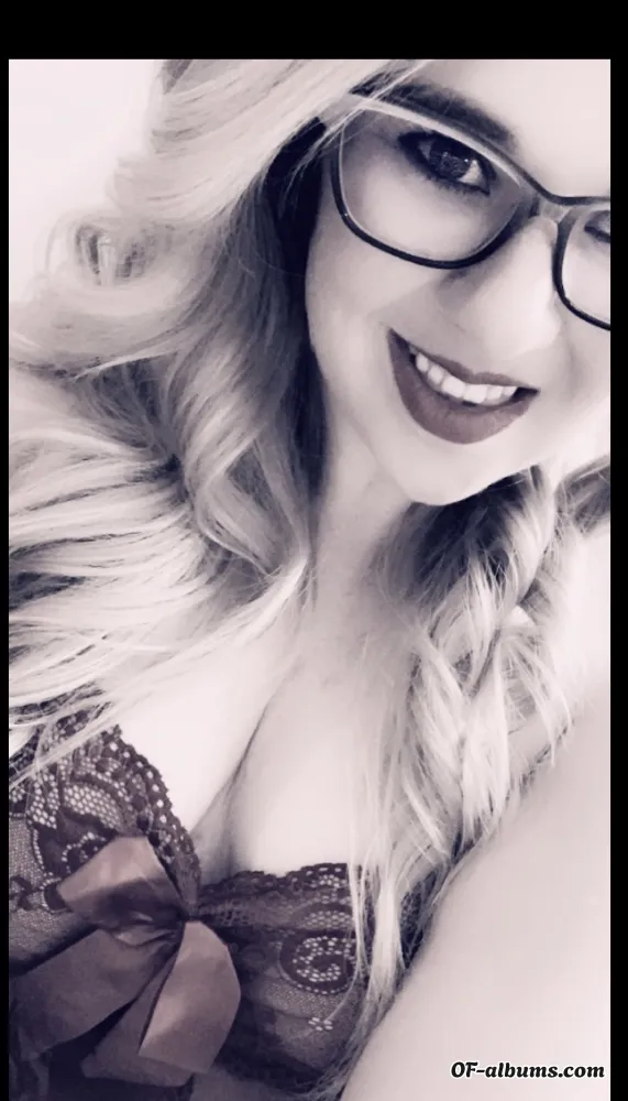 Image #1 of kallielove