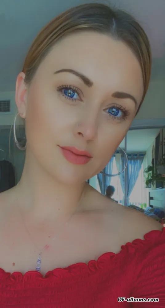 Image #13 of karliemontana