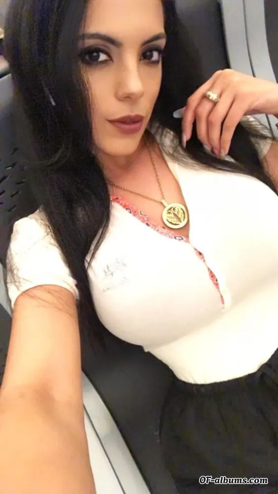Image #1 of katrinamoreno