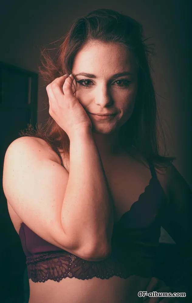 Image #2 of katwoman