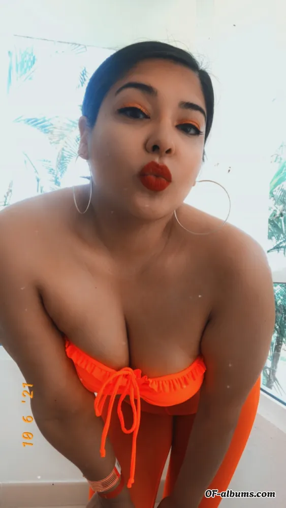 Image #1 of kayleebby