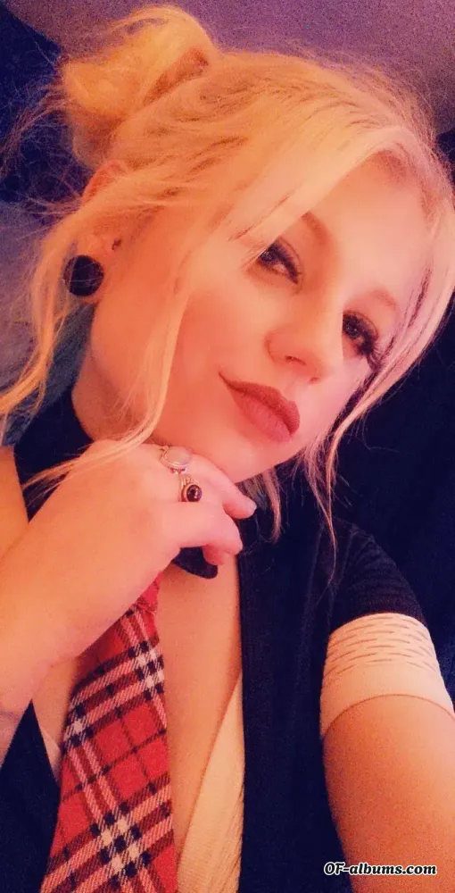 Image #1 of kellie420