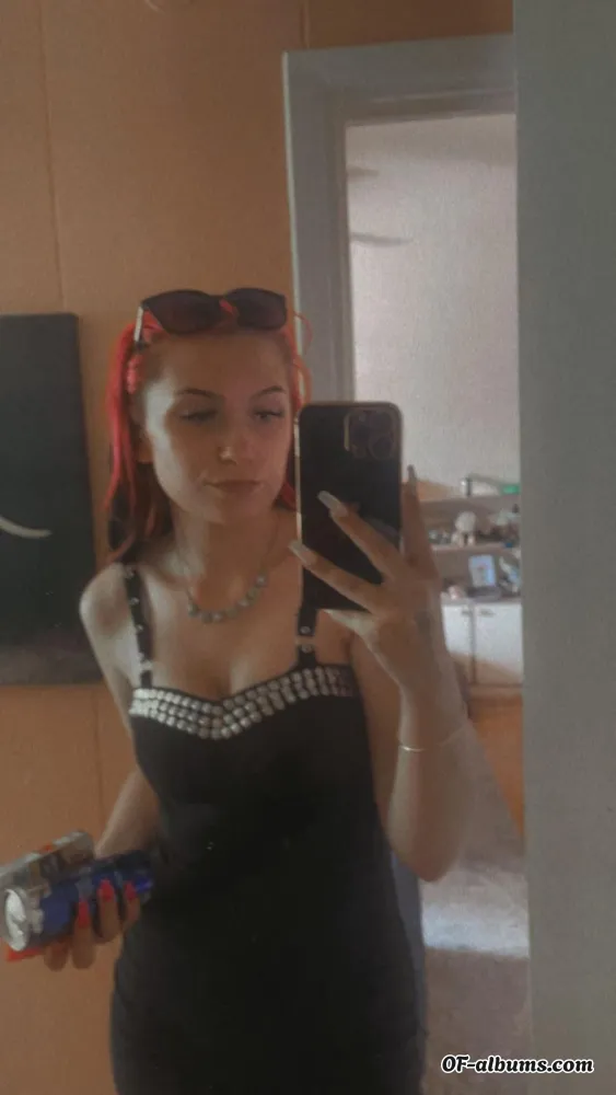 Image #2 of kellyklitta