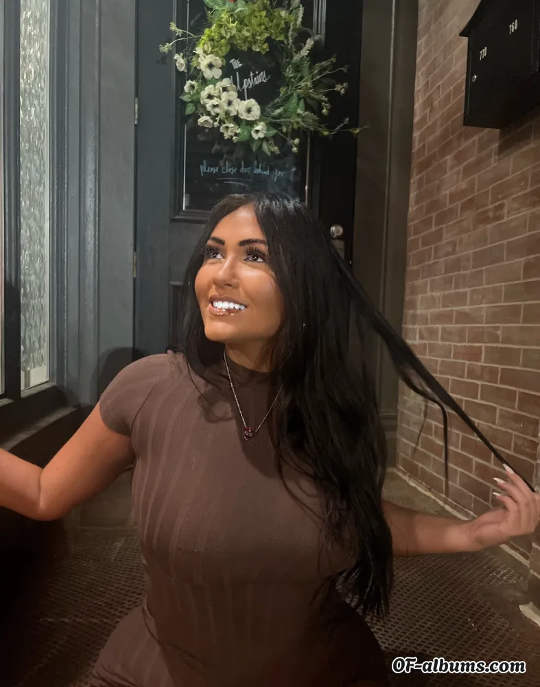 Image #2 of kennafox