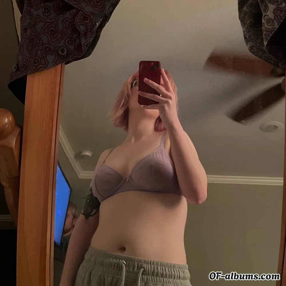 Image #2 of kitkat_xo