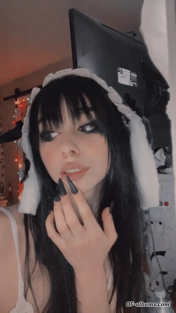 Image #3 of kitty_play123