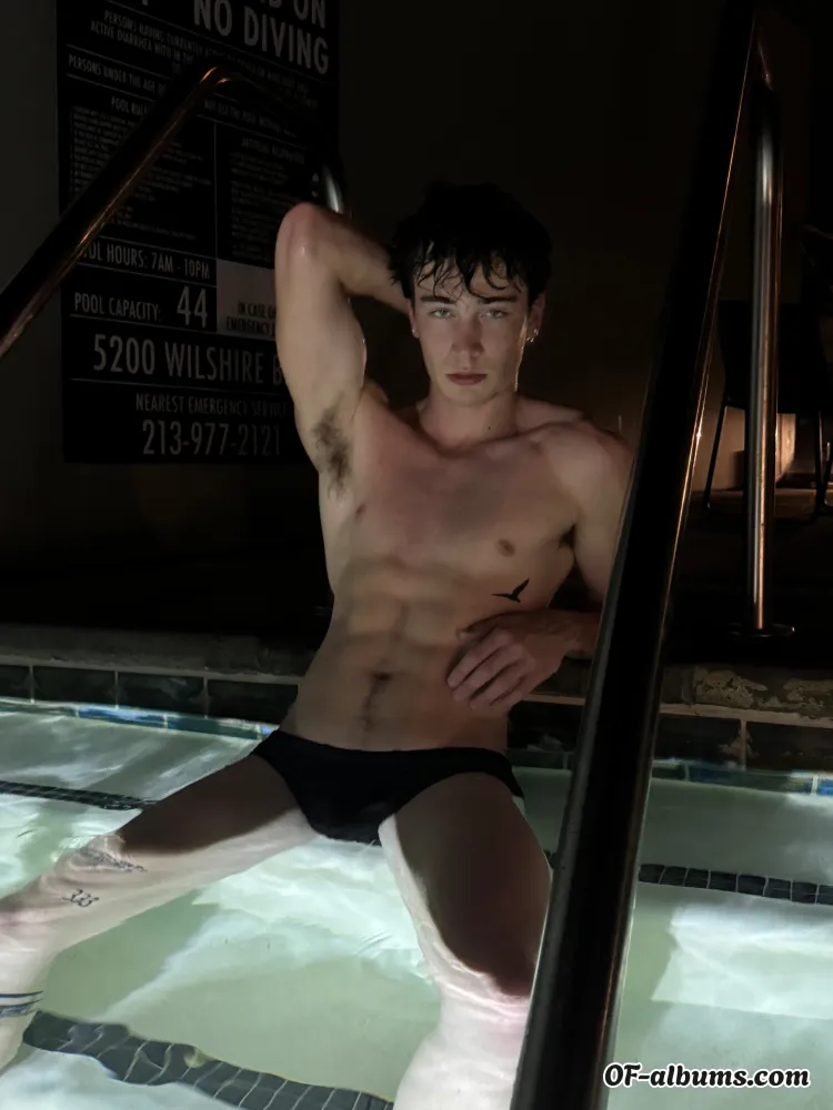 Image #1 of kodydesmondd