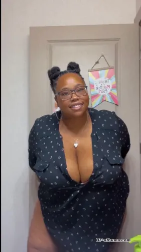 Image #5 of krissimonique