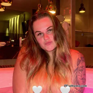 Image #1 of kussjesschrissx