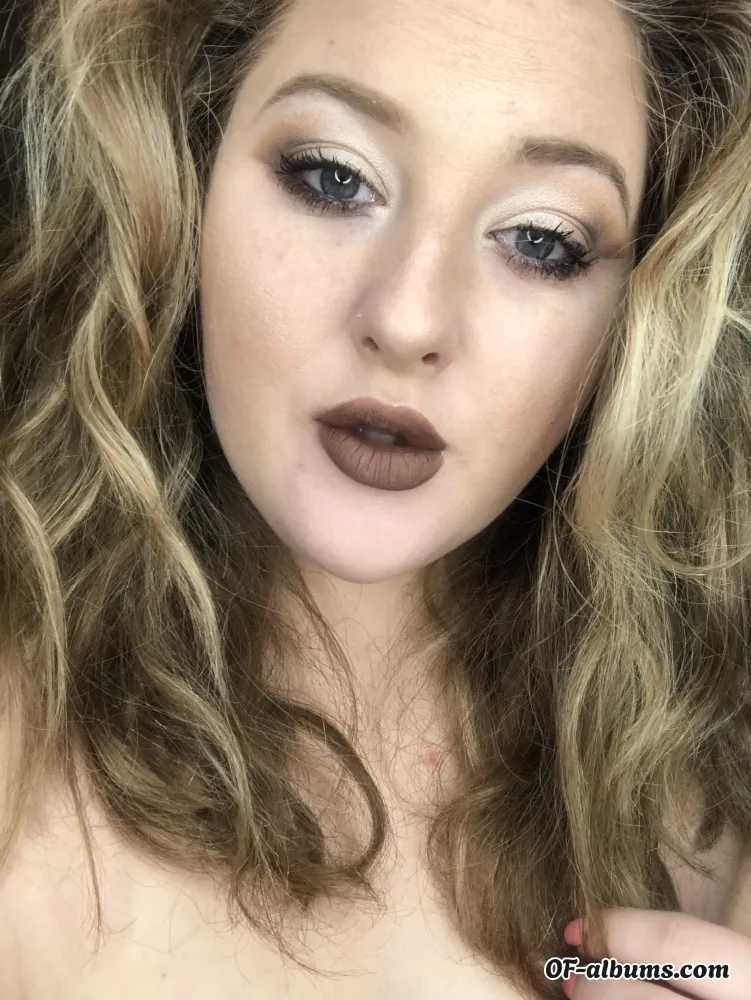 Image #1 of landoflace