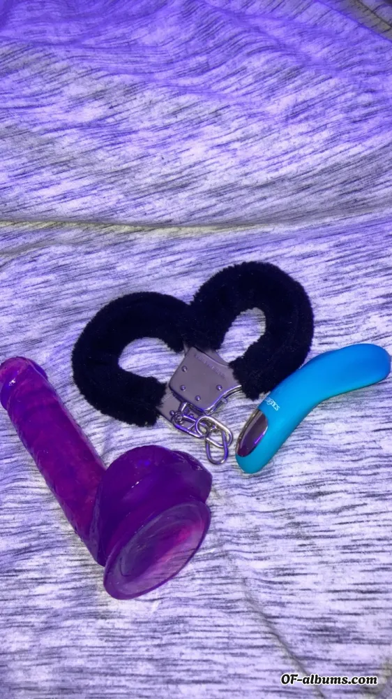 Image #2 of lauren_nicol