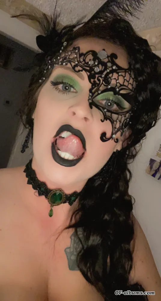 Image #1 of laylajohnson