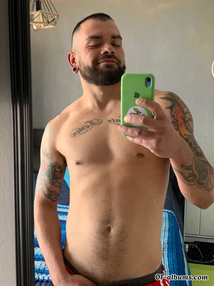 Image #1 of leonpbigg