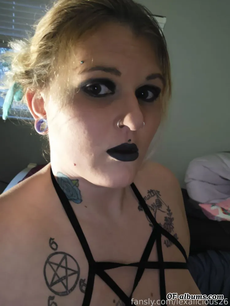 Image #1 of lexalicious26