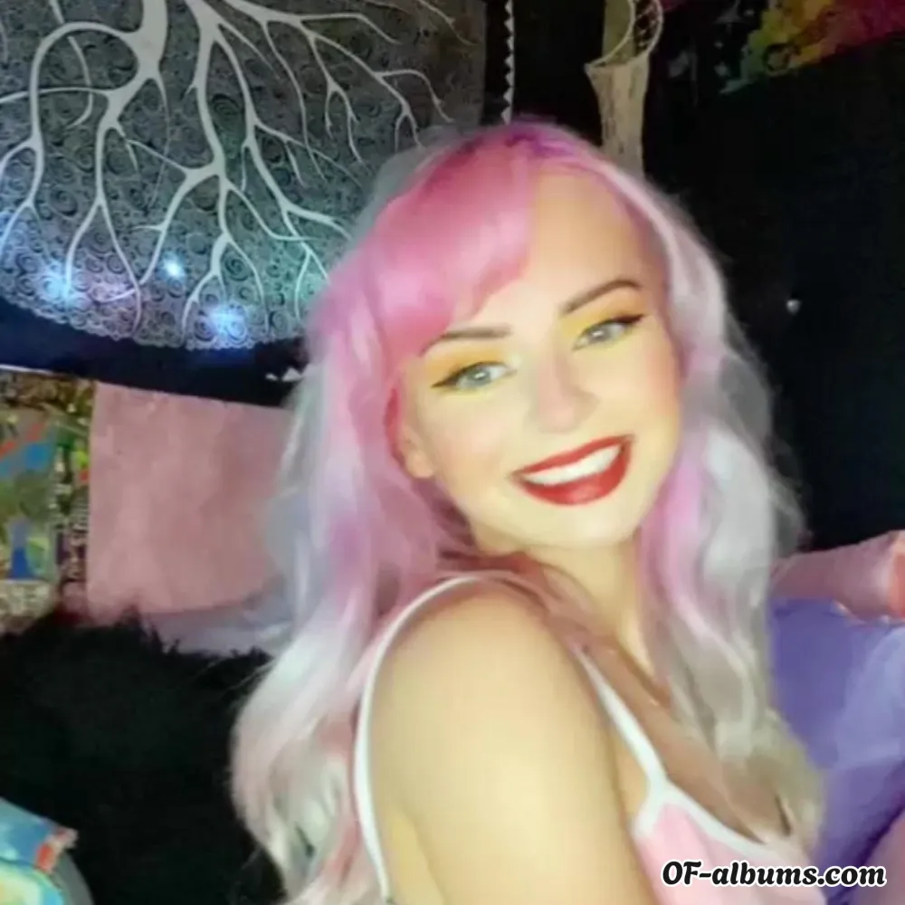 Image #7 of lianatheplug