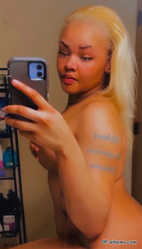 Image #2 of lil.02pinky19