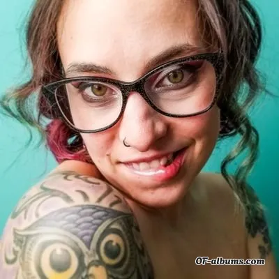 Image #1 of lil_miss_nik