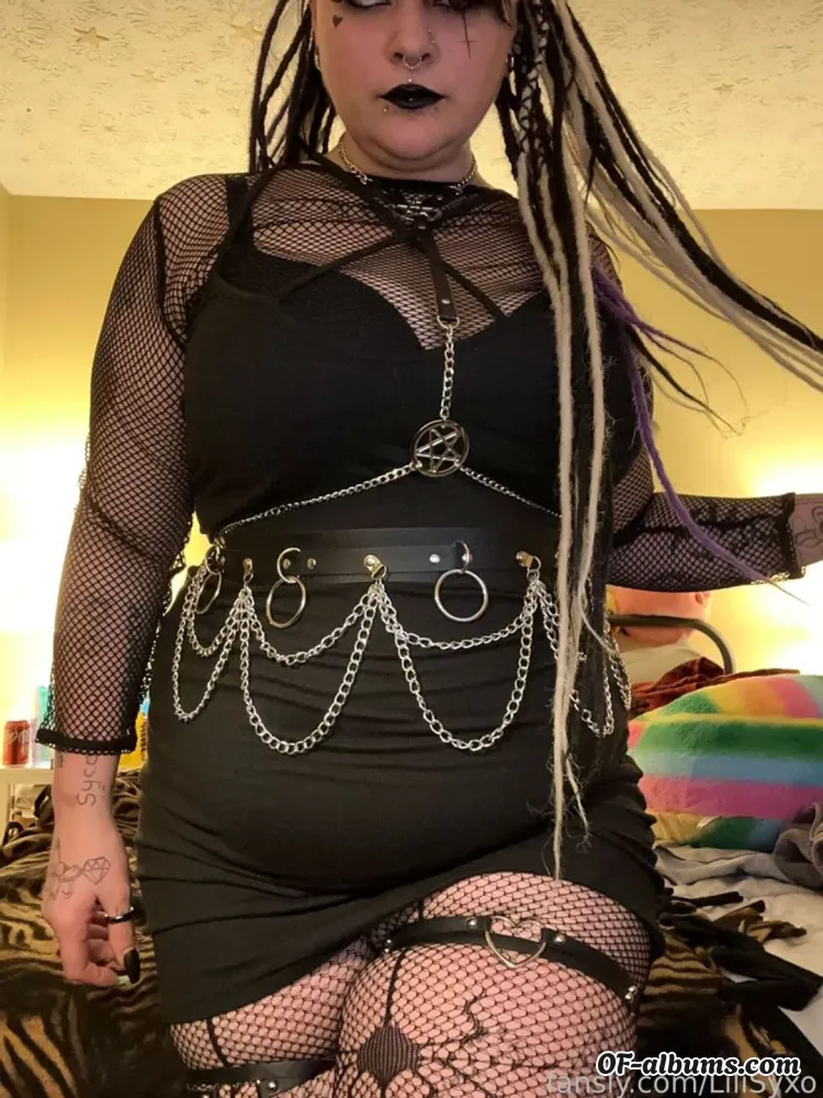 Image #1 of lilisyxo