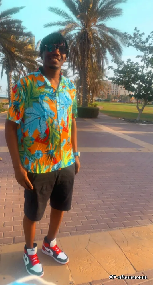 Image #2 of lilmoo