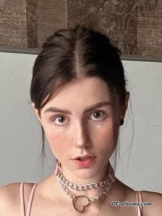 Image #1 of liyamoon3