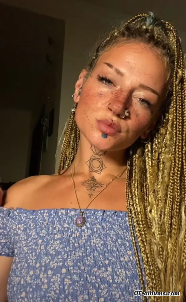 Image #1 of lolababebunny