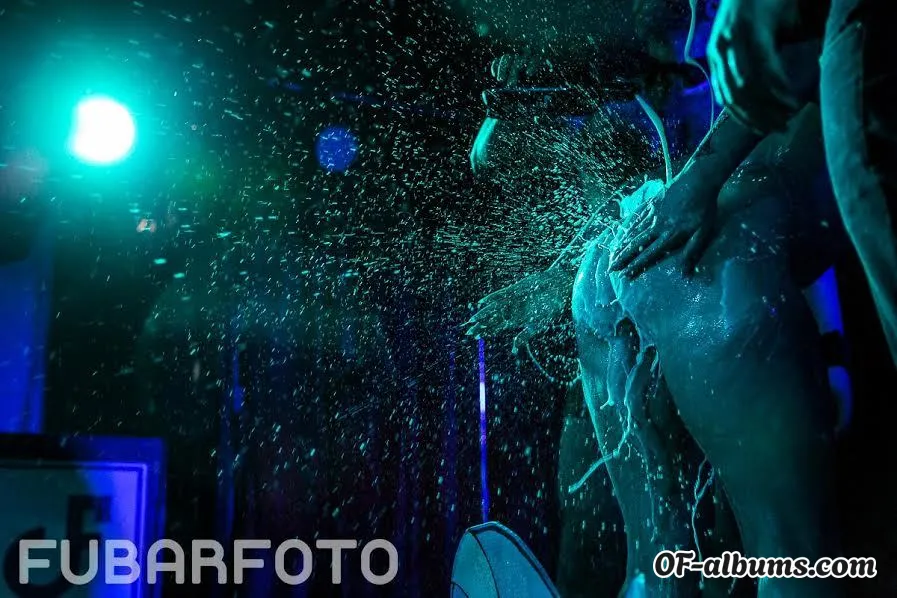 Image #5 of lolafrost