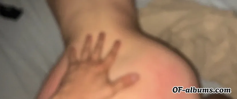 Image #2 of lolamagnin
