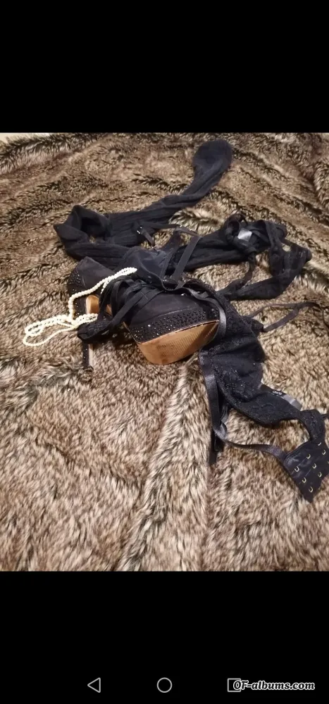 Image #4 of loveliestlola