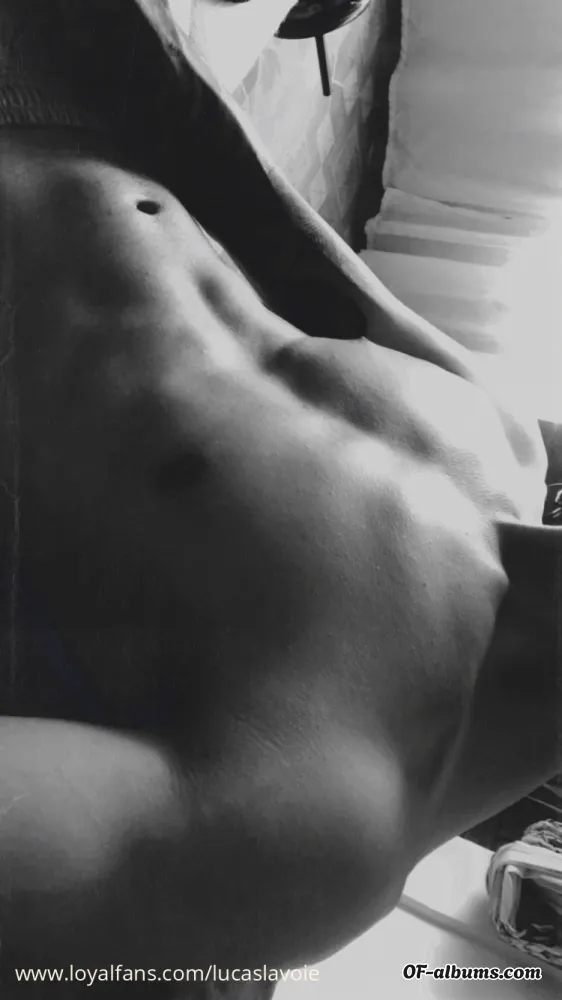 Image #4 of lucaslavoie