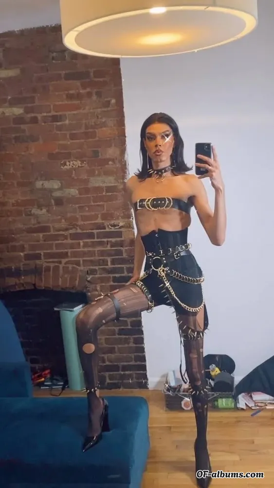 Image #1 of lulu_cunt