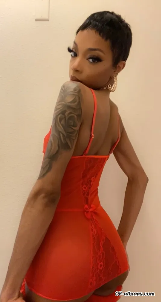 Image #1 of lusciouslylexy