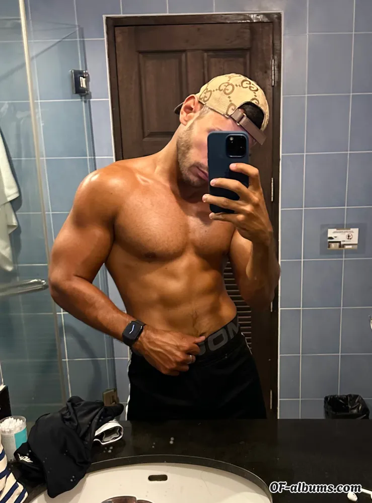 Image #1 of maitrerayan94