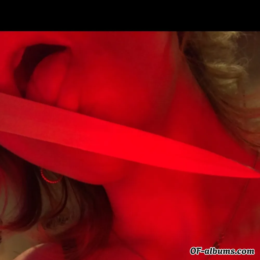 Image #2 of mamivelvet