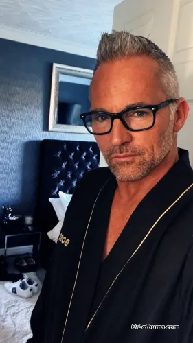 Image #3 of marcuslondon