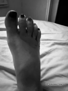 Image #2 of maskedmarriedmistress