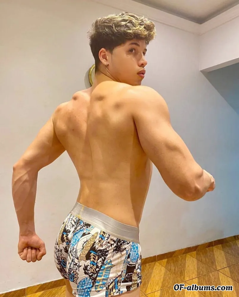 Image #1 of matthehot10