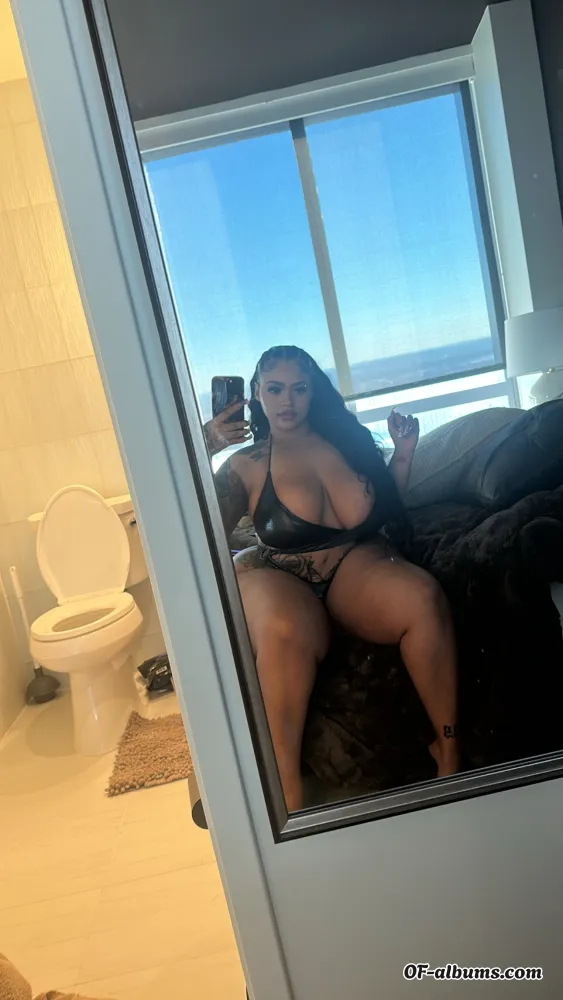 Image #2 of meetsuzymarie