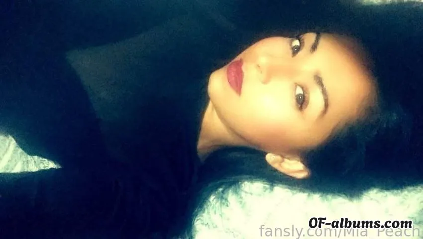 Image #2 of mia_peach