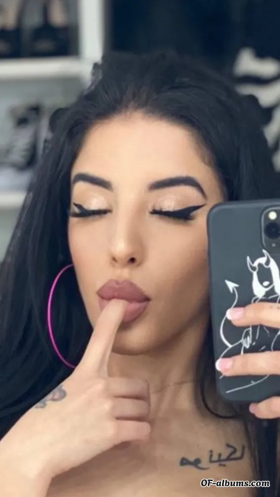 Image #1 of miiriamlm