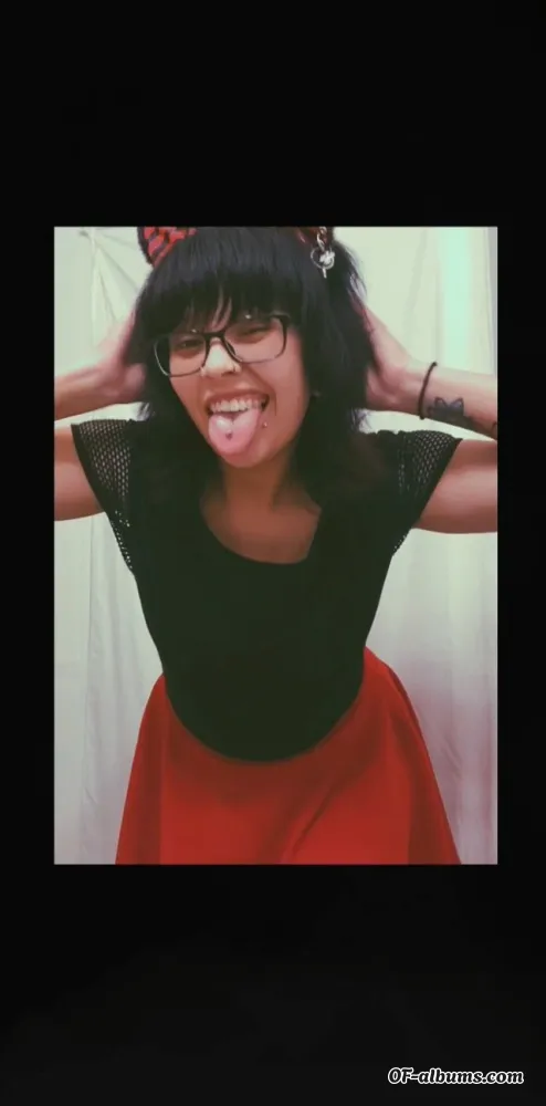 Image #1 of mimi_snakebites