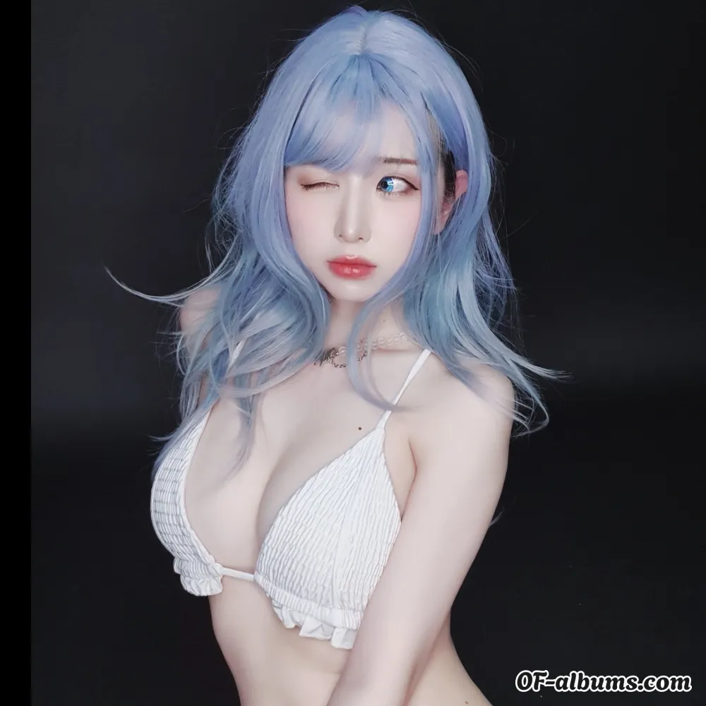 Image #1 of misakicos