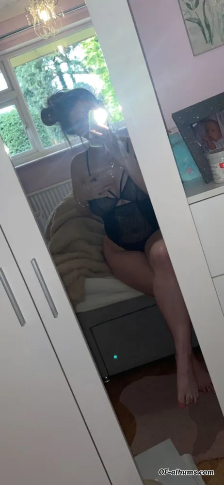 Image #2 of miss.sydney