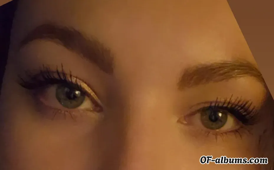 Image #2 of missdeliswe