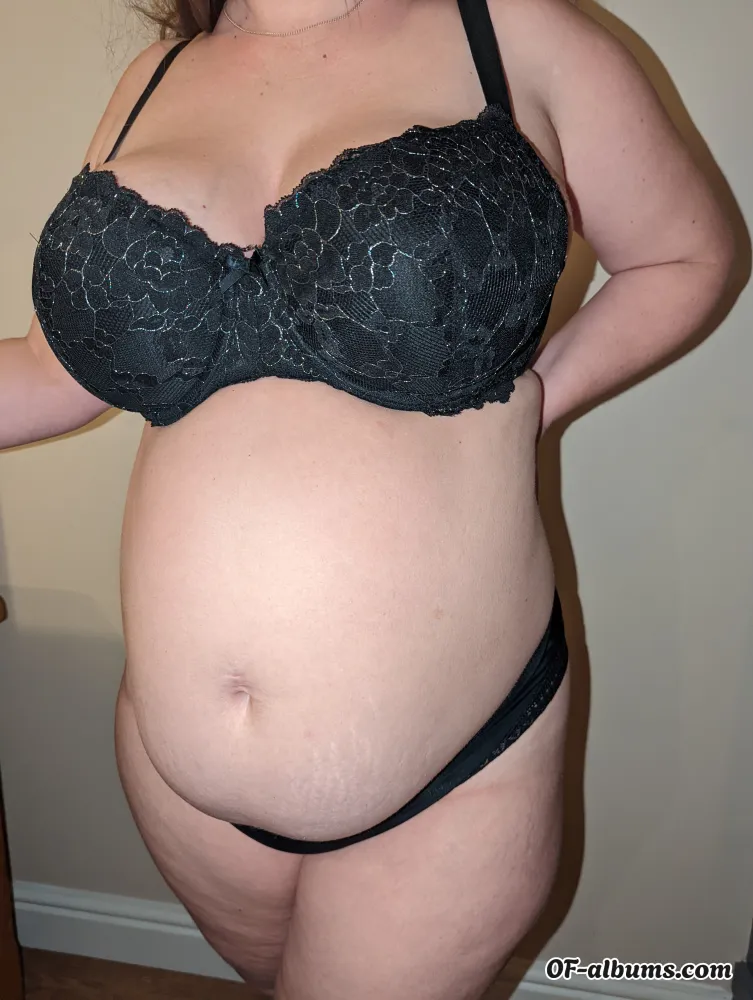 Image #3 of missjanexxx