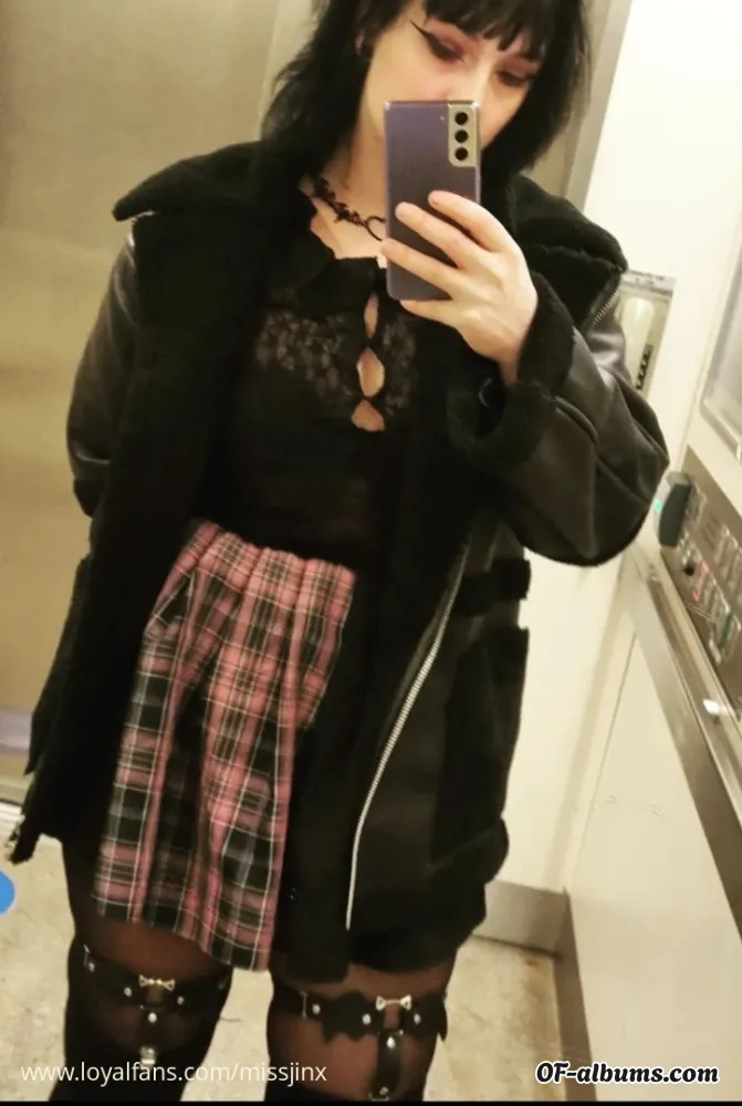 Image #3 of missjinx