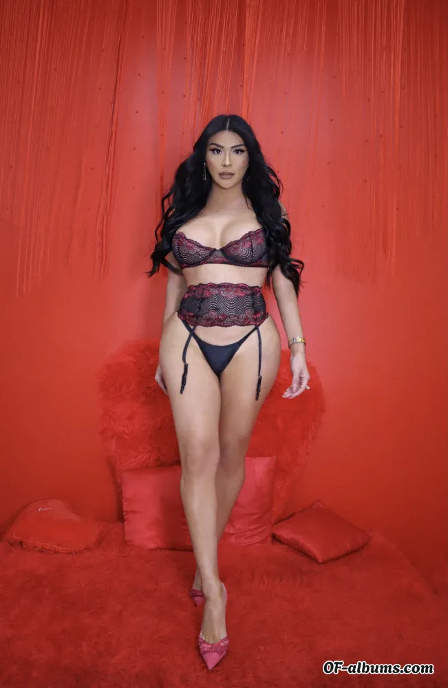 Image #1 of missvissa