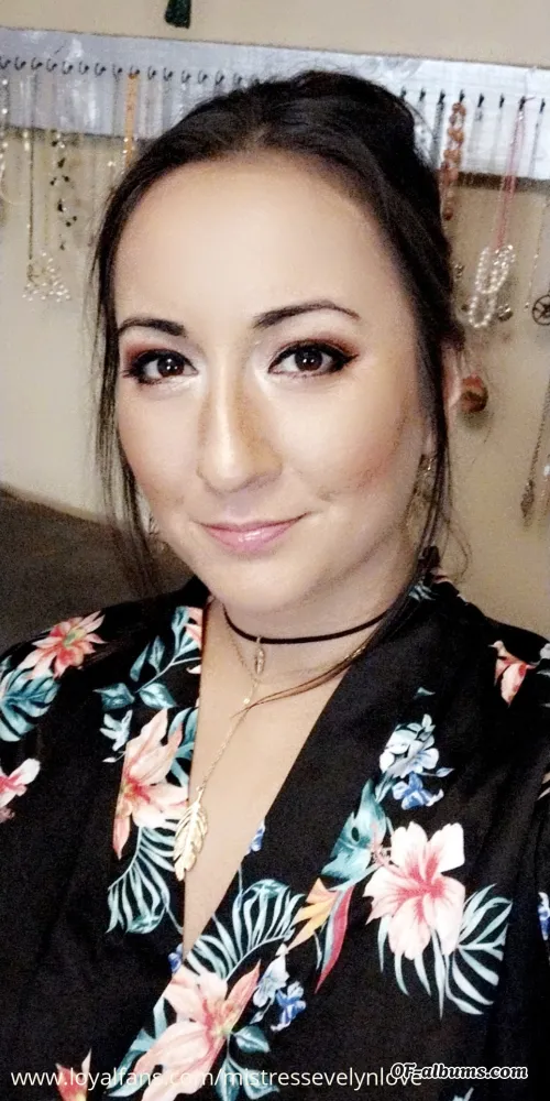 Image #1 of mistressevelynlove